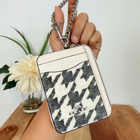 NWT Coach Zip Card Case With Houndstooth Print - Picture 2 of 7